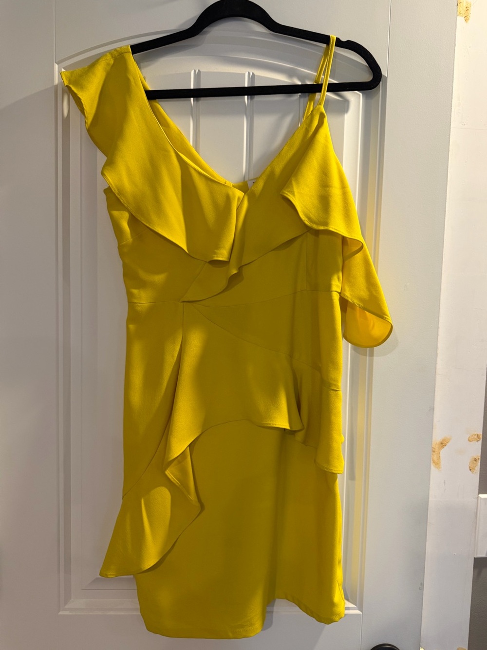 Yellow Ruffle One-Shoulder Dress - Picture 3 of 6